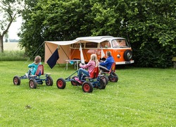 Kinderen van Kindercentrum Bzzzonderin op vakantiekamp