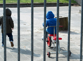 Kind beschoten tijdens spelen op schoolplein in Barneveld 